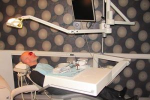 Tratamente cu lumina polarizata pentru parodontoza Cluj-Napoca