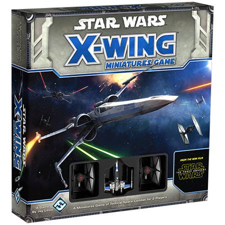 Joc de societate Star Wars X-Wing – The Force Awakens Core Set